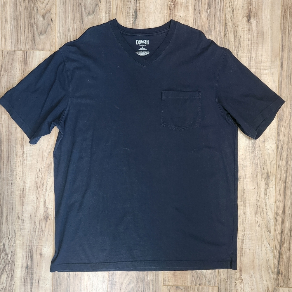 Duluth Trading Navy V-Neck Longtail Tee T-shirt Size Large Normcore Gorpcore